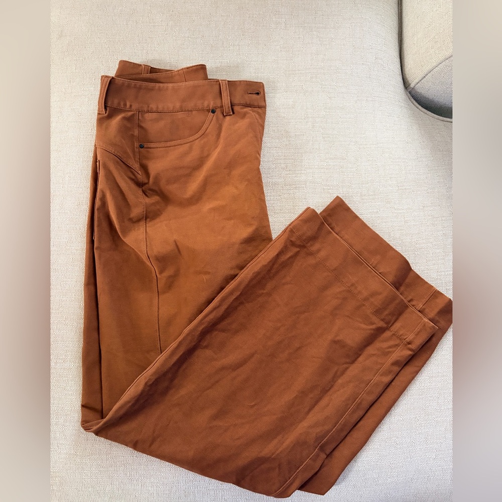 Lululemon city sleek wide leg pants